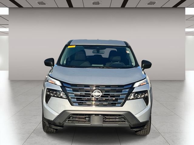 Used 2024 Nissan Rogue S FWD image 9