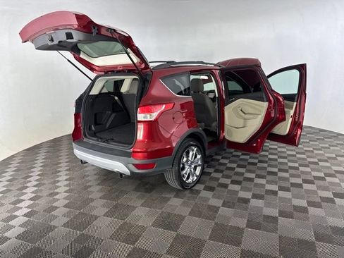 Used 2013 Ford Escape SE FWD image 14