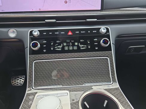 New 2026 Genesis GV80 3.5T e-SC image 20