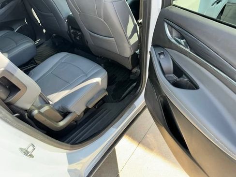 Used 2023 Buick Enclave Essence w/ Experience Buick Package FWD image 22