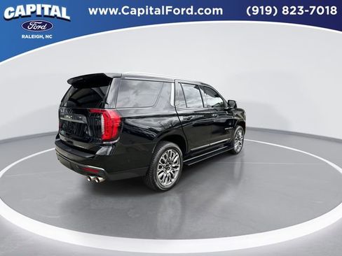 Used 2023 GMC Yukon Denali Ultimate w/ LPO, Floor Liner Package image 8