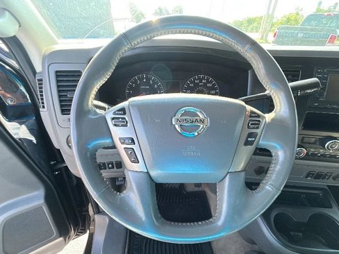 Used 2014 Nissan NV 3500 SL w/ Technology Package RWD image 16