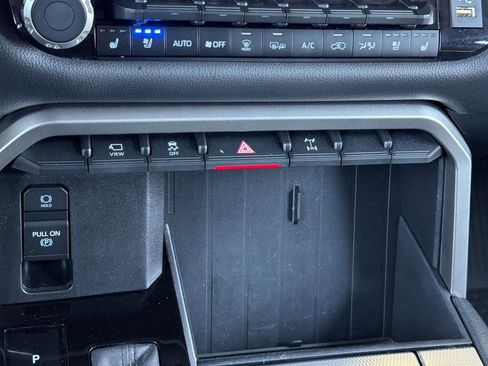 Used 2023 Toyota Sequoia Limited w/ TRD Off-Road Package image 20