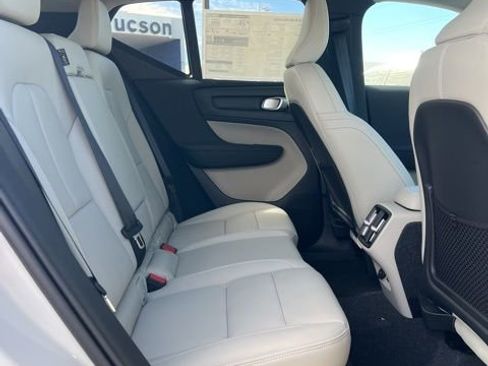New 2026 Volvo XC40 B5 Plus w/ Protection Package Premier AWD/4WD image 29