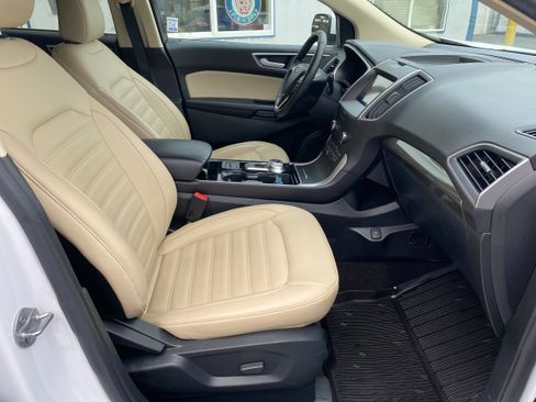 Used 2020 Ford Edge SEL AWD/4WD image 13