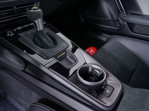 Used 2025 Porsche 911 GT3 RS RWD image 28