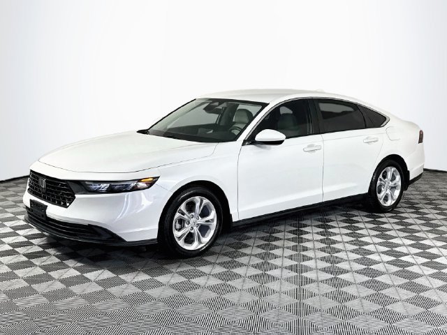 Used 2023 Honda Accord LX image 4