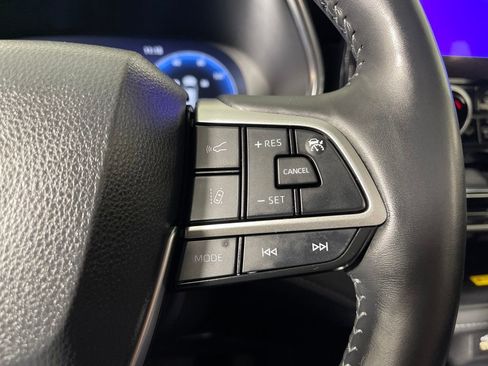 Used 2024 Toyota Highlander Platinum image 27