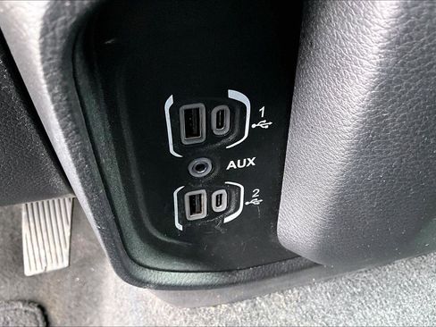 Used 2019 RAM 1500 Tradesman image 32