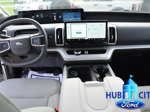 New 2026 Ford Expedition Max Active RWD image 12
