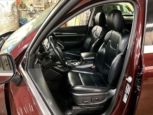 Used 2020 Kia Telluride S image 9