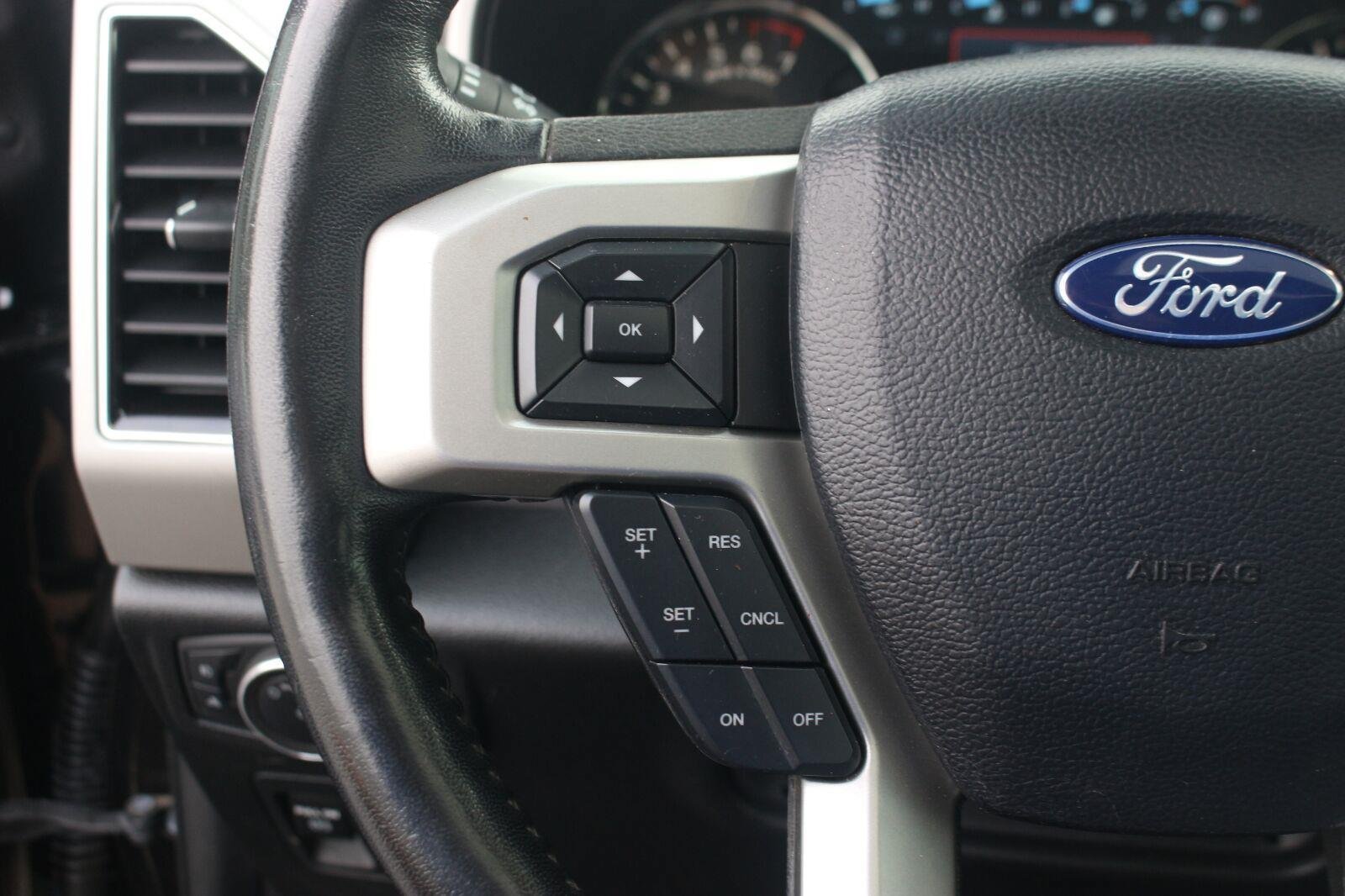 Used 2020 Ford F150 Lariat AWD/4WD image 21