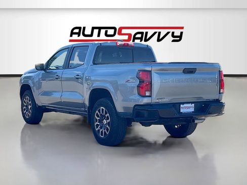 Used 2024 Chevrolet Colorado Z71 w/ Z71 Convenience Package 2 AWD/4WD image 5