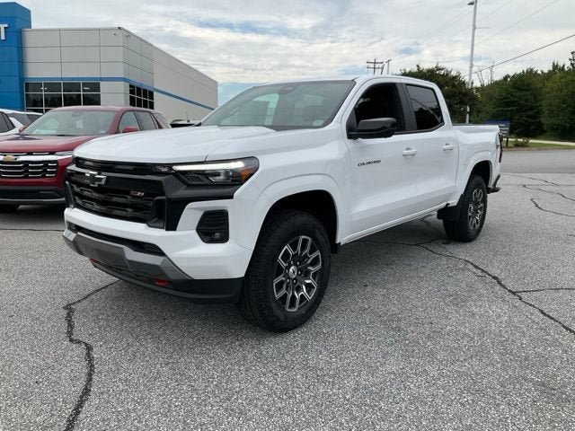 New 2026 Chevrolet Colorado Z71 w/ Technology Package AWD/4WD image 1