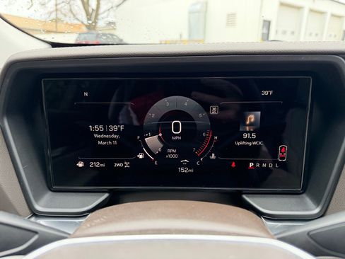 New 2026 GMC Terrain Denali w/ LPO, Floor Liner Package image 17