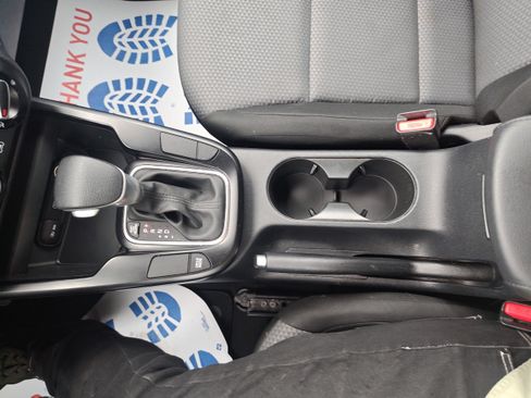 Used 2022 Kia Soul LX w/ Technology Package FWD image 5