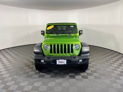 Used 2018 Jeep Wrangler Unlimited Sport S image 2