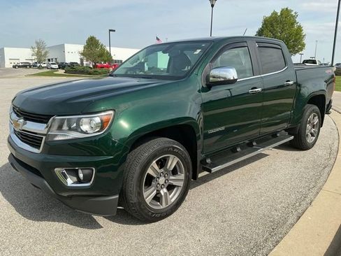 Used 2016 Chevrolet Colorado LT w/ Luxury Package, Chrome AWD/4WD image 3
