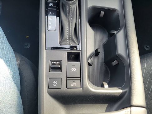 New 2026 Nissan Sentra SV w/ SV Convenience Package FWD image 27