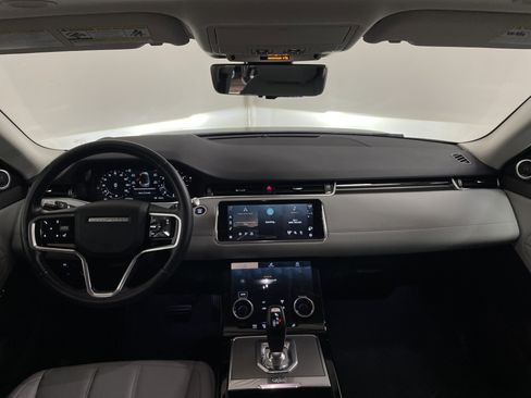 Used 2022 Land Rover Range Rover Evoque SE image 9