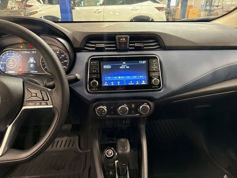 Certified 2025 Nissan Versa SV w/ Trunk Package image 35