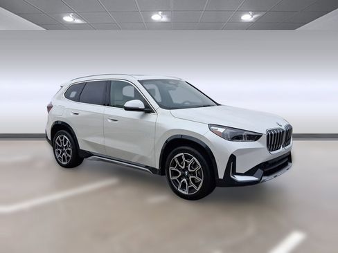 Used 2026 BMW X1 xDrive28i w/ Technology Package AWD/4WD image 6
