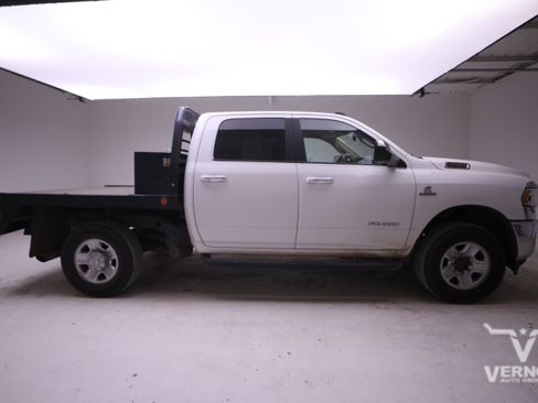 Used 2019 RAM 2500 Big Horn image 5