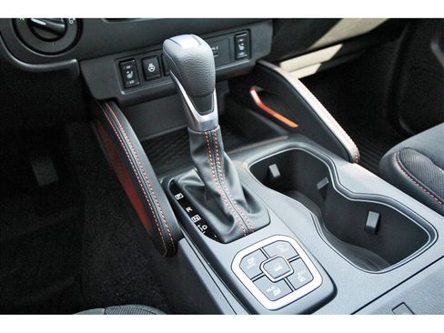 New 2026 Nissan Frontier PRO-4X w/ Pro-4x Convenience Package image 19