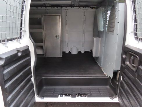 Used 2013 Chevrolet Express 1500 image 14