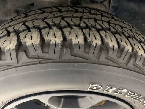 Used 2022 Jeep Cherokee Trailhawk w/ Sun, Sound & Nav Group image 23