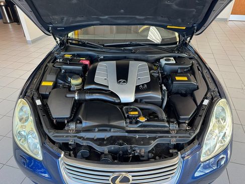 Used 2004 Lexus SC 430 Convertible RWD image 61