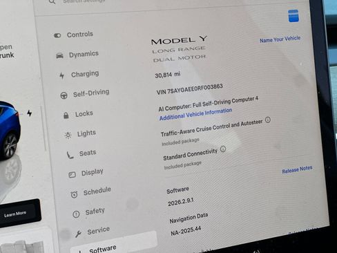 Used 2024 Tesla Model Y Long Range AWD/4WD image 27
