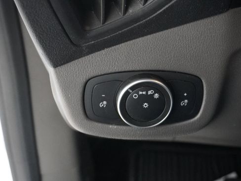 Used 2020 Ford Transit Connect XL image 10