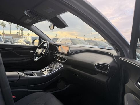 Used 2023 Hyundai Santa Fe SEL image 28