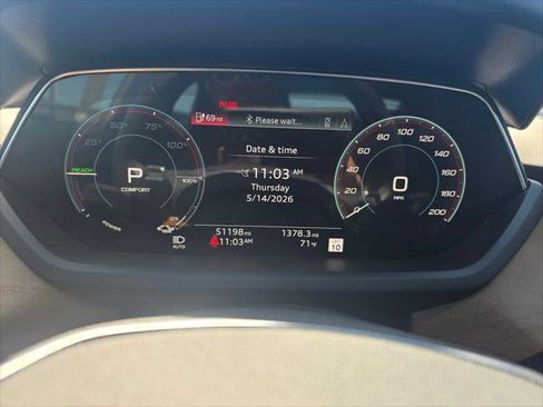 Used 2023 Audi e-tron GT Premium Plus AWD/4WD image 28