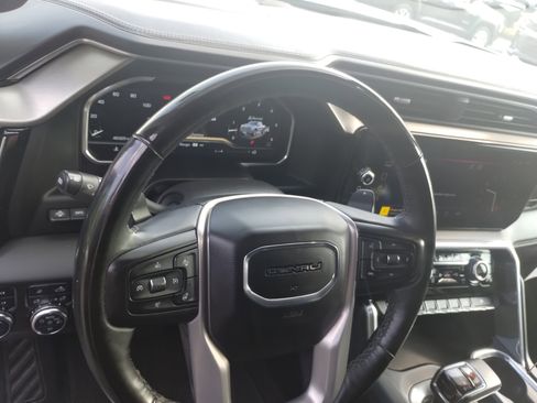 Used 2024 GMC Sierra 1500 Denali w/ Denali Reserve Package image 11