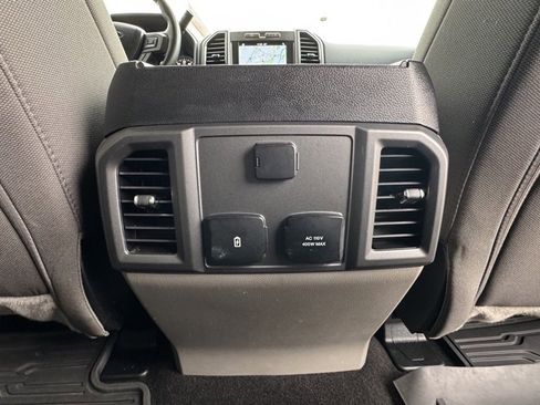 Used 2019 Ford F150 XLT w/ Equipment Group 302A Luxury image 9