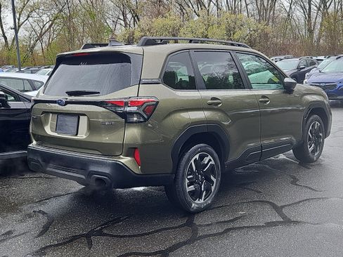 New 2026 Subaru Forester Touring AWD/4WD image 2