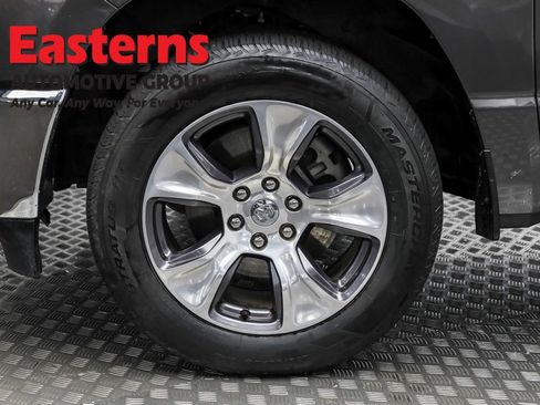 Used 2024 RAM 1500 Laramie image 31