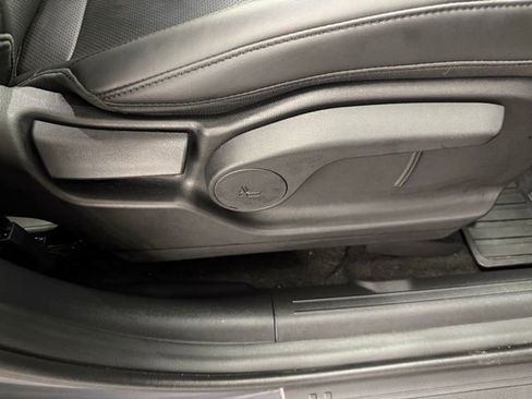 Certified 2026 Hyundai Santa Fe SEL image 32