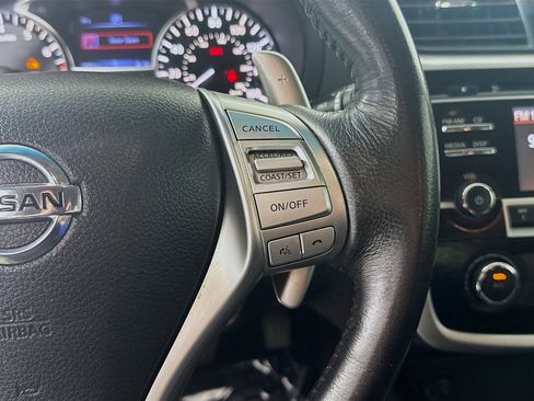 Used 2018 Nissan Altima 2.5 SR image 15