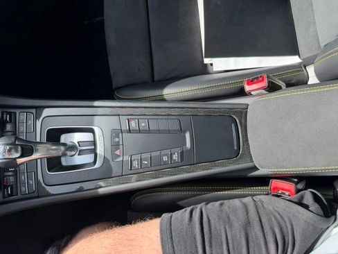 Used 2018 Porsche 911 GT2 RS image 15