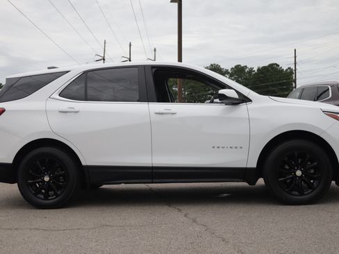 Used 2021 Chevrolet Equinox LT w/ LPO, Cargo Package AWD/4WD image 5