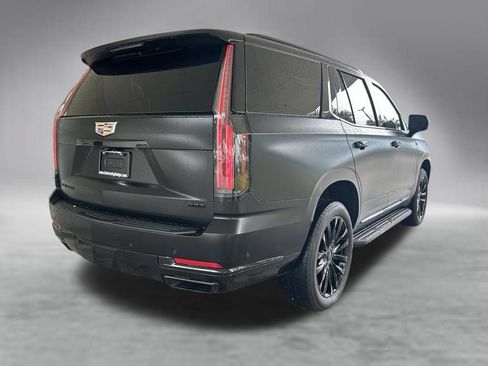 Used 2026 Cadillac Escalade 4WD image 3