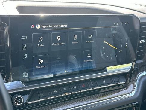 Used 2025 Chevrolet Silverado 1500 LT RWD image 40