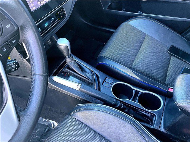 Used 2017 Toyota Corolla SE FWD image 15