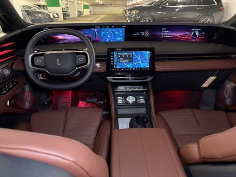 New 2026 Lincoln Nautilus Reserve image 20