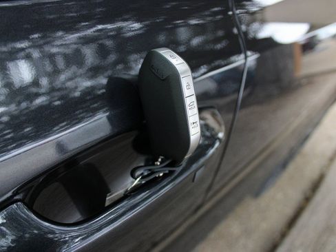 New 2025 Kia Sorento EX w/ Panoramic Sunroof Package image 34