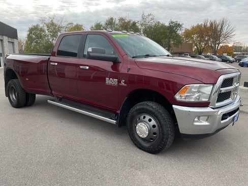 Used 2018 RAM 3500 SLT image 10
