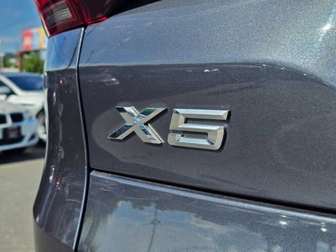 Used 2021 BMW X5 xDrive40i AWD/4WD image 15